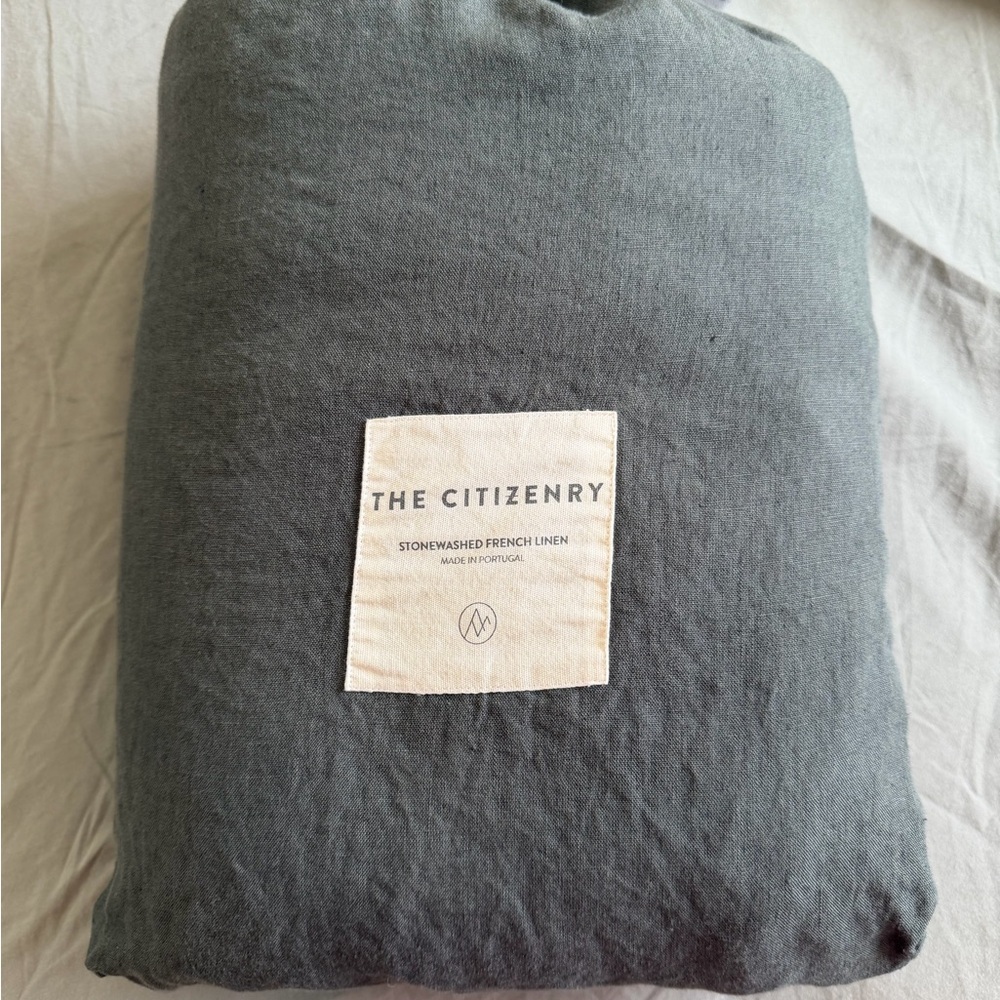 The Citizenry Stonewash Linen Duvet Cover Charcoal